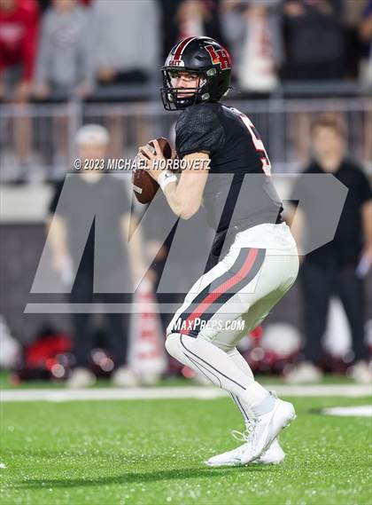 Thumbnail 3 in Lake Highlands vs. Prosper (UIL 6A Football Area Playoff) photogallery.