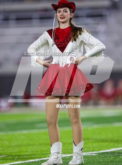 Thumbnail 2 in Lake Highlands vs. Prosper (UIL 6A Football Area Playoff) photogallery.