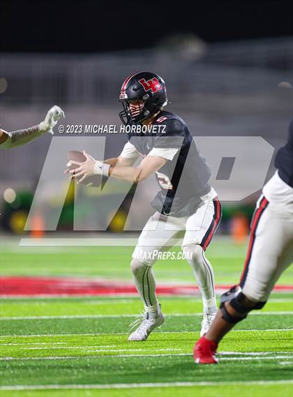 Thumbnail 2 in Lake Highlands vs. Prosper (UIL 6A Football Area Playoff) photogallery.