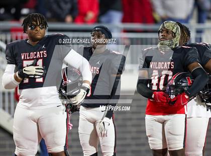 Thumbnail 3 in Lake Highlands vs. Prosper (UIL 6A Football Area Playoff) photogallery.