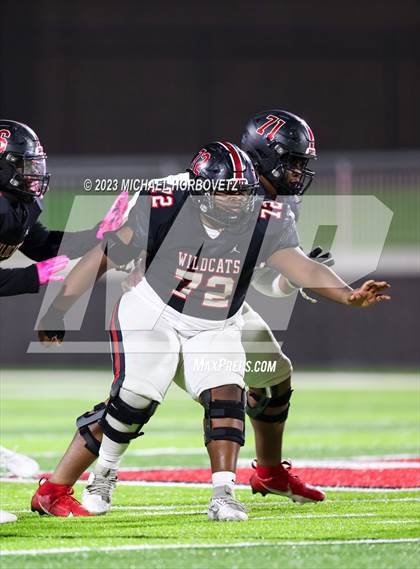 Thumbnail 2 in Lake Highlands vs. Prosper (UIL 6A Football Area Playoff) photogallery.
