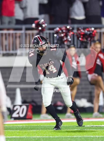 Thumbnail 2 in Lake Highlands vs. Prosper (UIL 6A Football Area Playoff) photogallery.