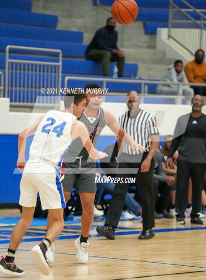 Thumbnail 1 in Midlothian vs Ennis photogallery.