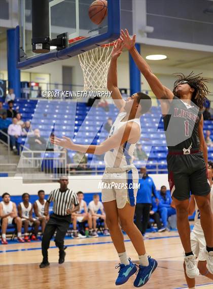 Thumbnail 1 in Midlothian vs Ennis photogallery.