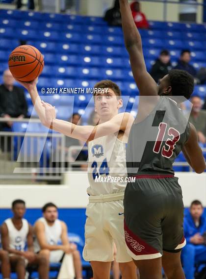 Thumbnail 1 in Midlothian vs Ennis photogallery.