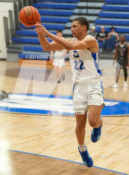 Thumbnail 1 in Midlothian vs Ennis photogallery.