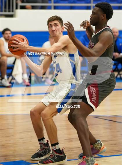 Thumbnail 1 in Midlothian vs Ennis photogallery.