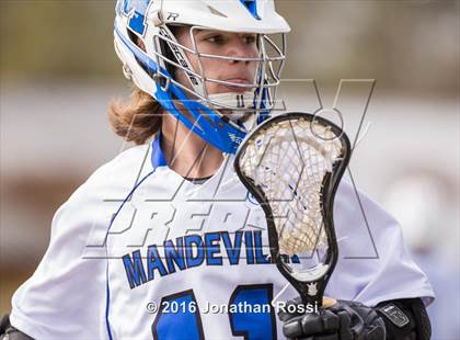 Thumbnail 1 in Pascagoula vs. Mandeville photogallery.