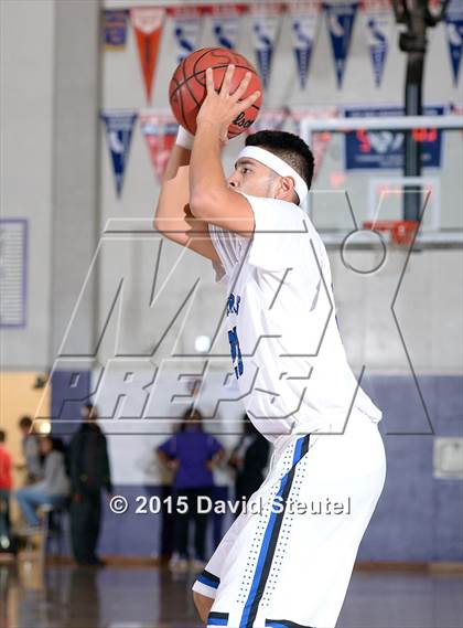 Thumbnail 1 in Kennedy vs. Newark Memorial (St. Hope Elite Classic) photogallery.