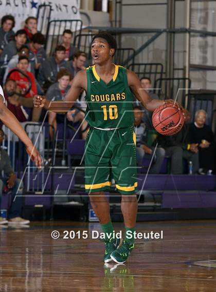 Thumbnail 1 in Kennedy vs. Newark Memorial (St. Hope Elite Classic) photogallery.