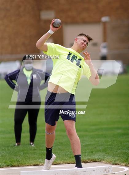 Thumbnail 3 in R2J Invitational photogallery.