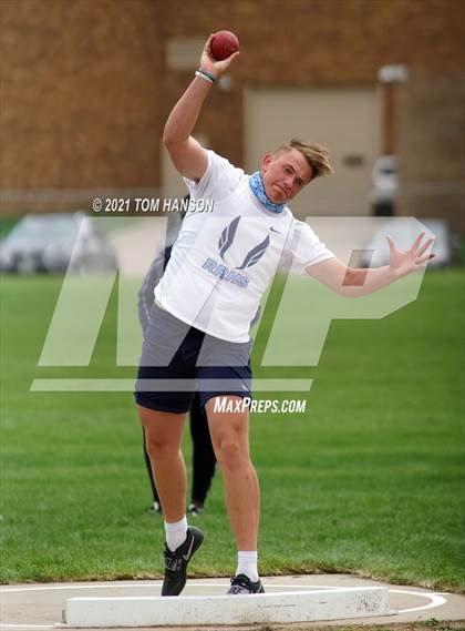 Thumbnail 2 in R2J Invitational photogallery.