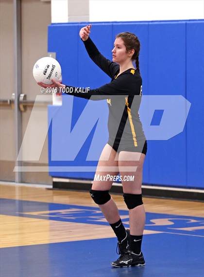 Thumbnail 3 in East Hampton vs. East Windsor (CIAC Class S Second Round) photogallery.