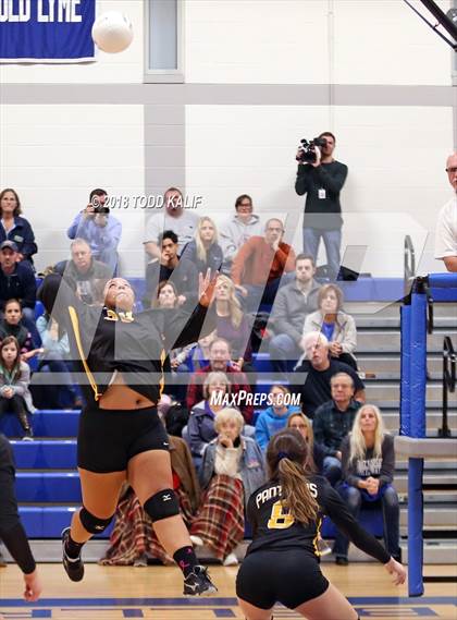 Thumbnail 2 in East Hampton vs. East Windsor (CIAC Class S Second Round) photogallery.