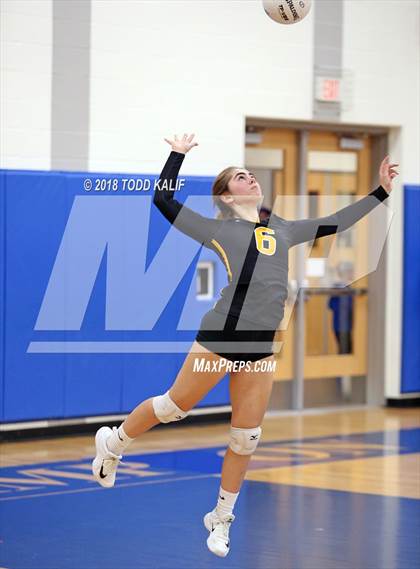 Thumbnail 2 in East Hampton vs. East Windsor (CIAC Class S Second Round) photogallery.