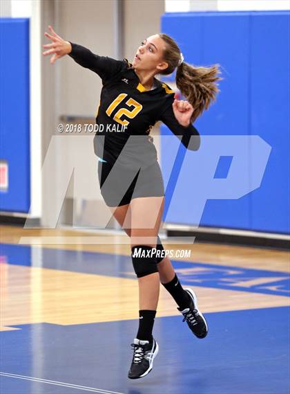 Thumbnail 2 in East Hampton vs. East Windsor (CIAC Class S Second Round) photogallery.