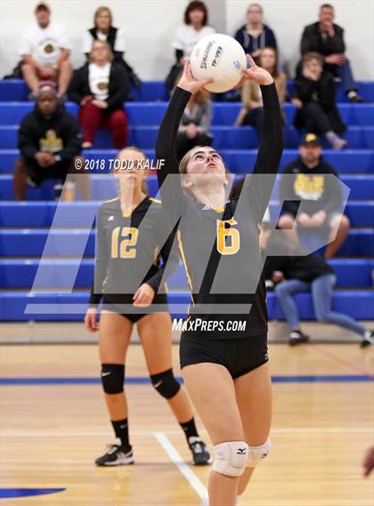Thumbnail 2 in East Hampton vs. East Windsor (CIAC Class S Second Round) photogallery.