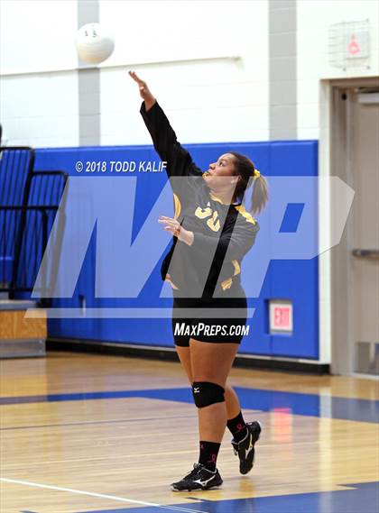 Thumbnail 1 in East Hampton vs. East Windsor (CIAC Class S Second Round) photogallery.