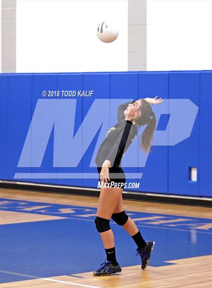 Thumbnail 3 in East Hampton vs. East Windsor (CIAC Class S Second Round) photogallery.