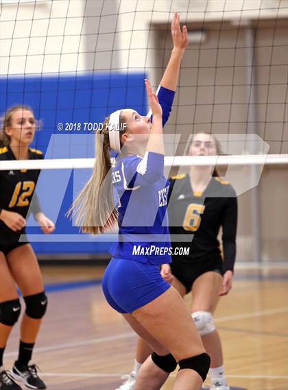 Thumbnail 3 in East Hampton vs. East Windsor (CIAC Class S Second Round) photogallery.