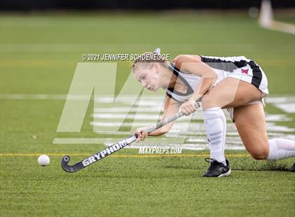 Thumbnail 3 in Male @ DuPont Manual photogallery.