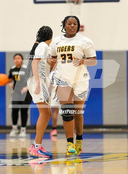 Thumbnail 1 in Yuba City @ Inderkum photogallery.
