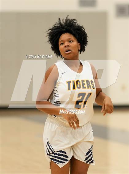 Thumbnail 2 in Yuba City @ Inderkum photogallery.