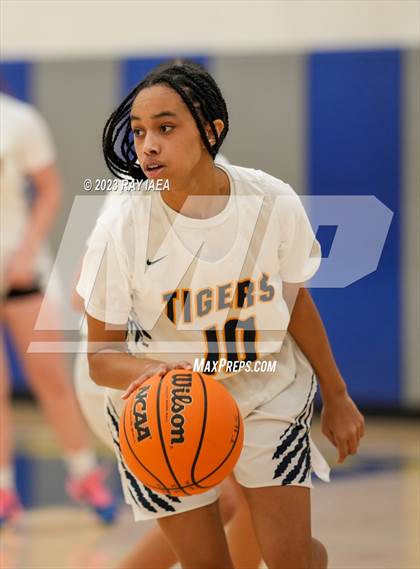 Thumbnail 3 in Yuba City @ Inderkum photogallery.