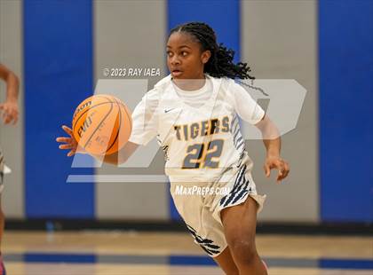 Thumbnail 1 in Yuba City @ Inderkum photogallery.