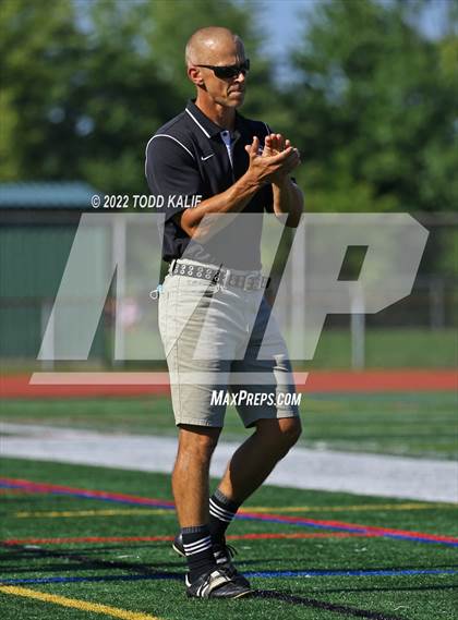 Thumbnail 1 in Glastonbury @ Conard photogallery.