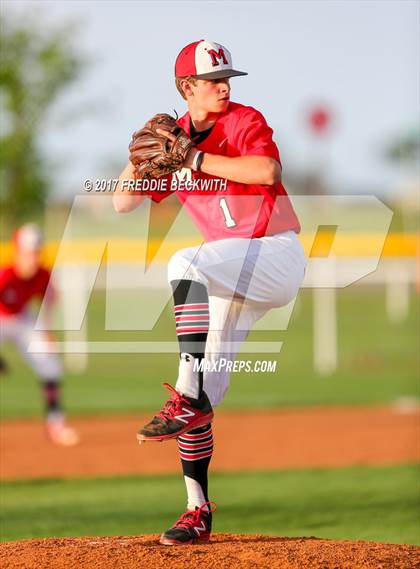 Thumbnail 3 in Lindsay @ Muenster photogallery.