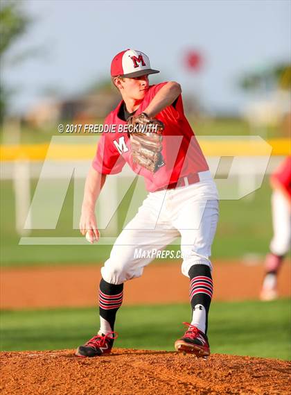 Thumbnail 2 in Lindsay @ Muenster photogallery.