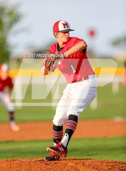 Thumbnail 1 in Lindsay @ Muenster photogallery.