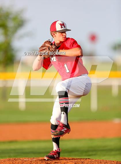 Thumbnail 2 in Lindsay @ Muenster photogallery.