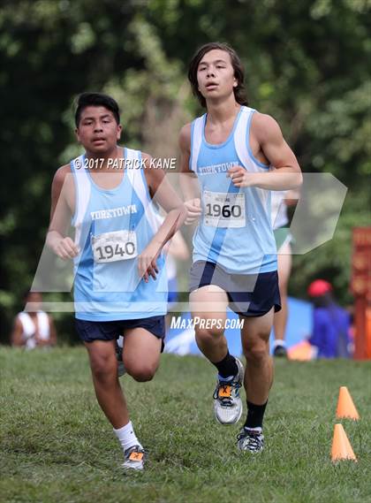 Thumbnail 2 in Monroe Parker Invitational photogallery.