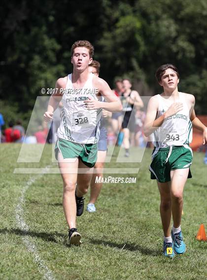 Thumbnail 2 in Monroe Parker Invitational photogallery.