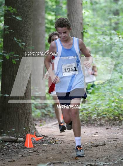 Thumbnail 3 in Monroe Parker Invitational photogallery.