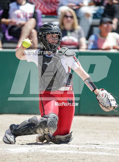 Thumbnail 3 in Lehi vs. Uintah photogallery.