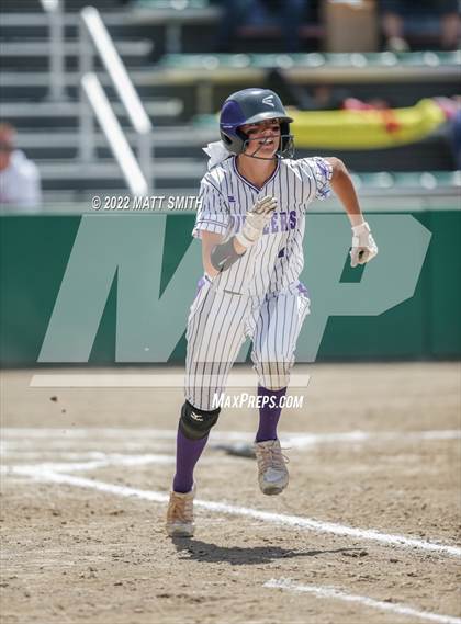 Thumbnail 2 in Lehi vs. Uintah photogallery.