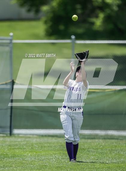 Thumbnail 2 in Lehi vs. Uintah photogallery.