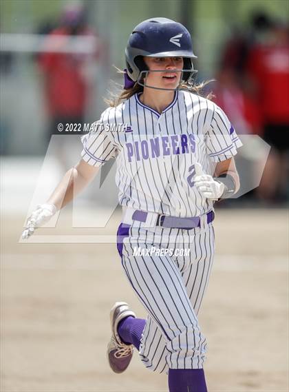 Thumbnail 1 in Lehi vs. Uintah photogallery.
