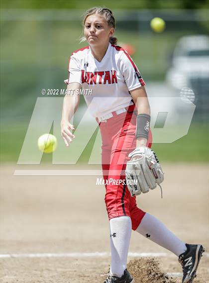 Thumbnail 3 in Lehi vs. Uintah photogallery.