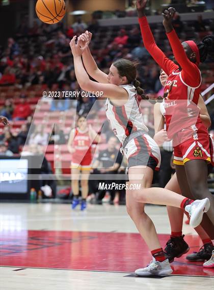 Thumbnail 1 in Grantsville vs. Judge Memorial Catholic (UHSAA 3A Quarterfinal) photogallery.