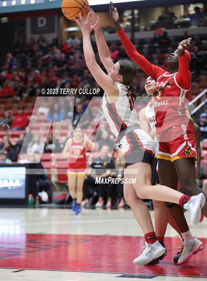 Thumbnail 3 in Grantsville vs. Judge Memorial Catholic (UHSAA 3A Quarterfinal) photogallery.
