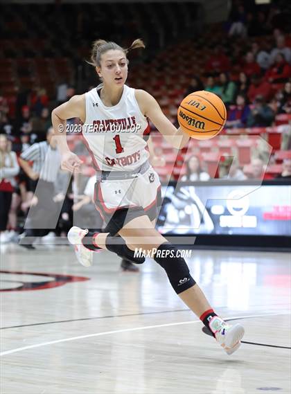 Thumbnail 2 in Grantsville vs. Judge Memorial Catholic (UHSAA 3A Quarterfinal) photogallery.