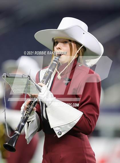 Thumbnail 3 in Hawley vs. Shiner (UIL Football 2A D1 Finals) photogallery.