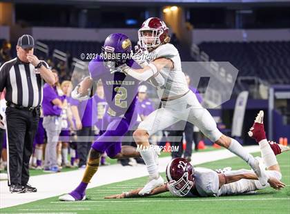 Thumbnail 1 in Hawley vs. Shiner (UIL Football 2A D1 Finals) photogallery.