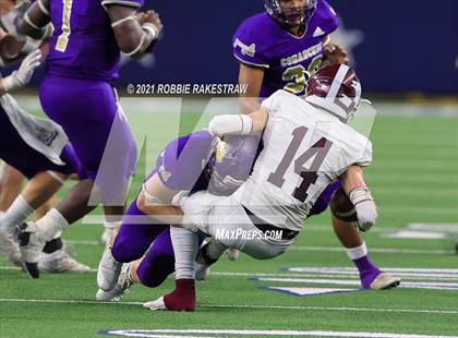 Thumbnail 2 in Hawley vs. Shiner (UIL Football 2A D1 Finals) photogallery.