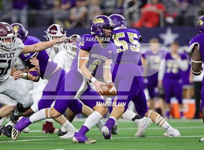 Thumbnail 1 in Hawley vs. Shiner (UIL Football 2A D1 Finals) photogallery.