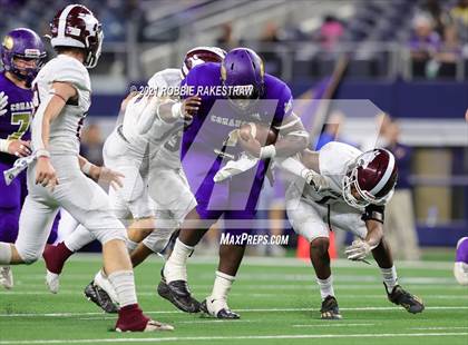 Thumbnail 1 in Hawley vs. Shiner (UIL Football 2A D1 Finals) photogallery.